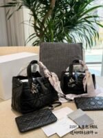 Dior Toujours Bag